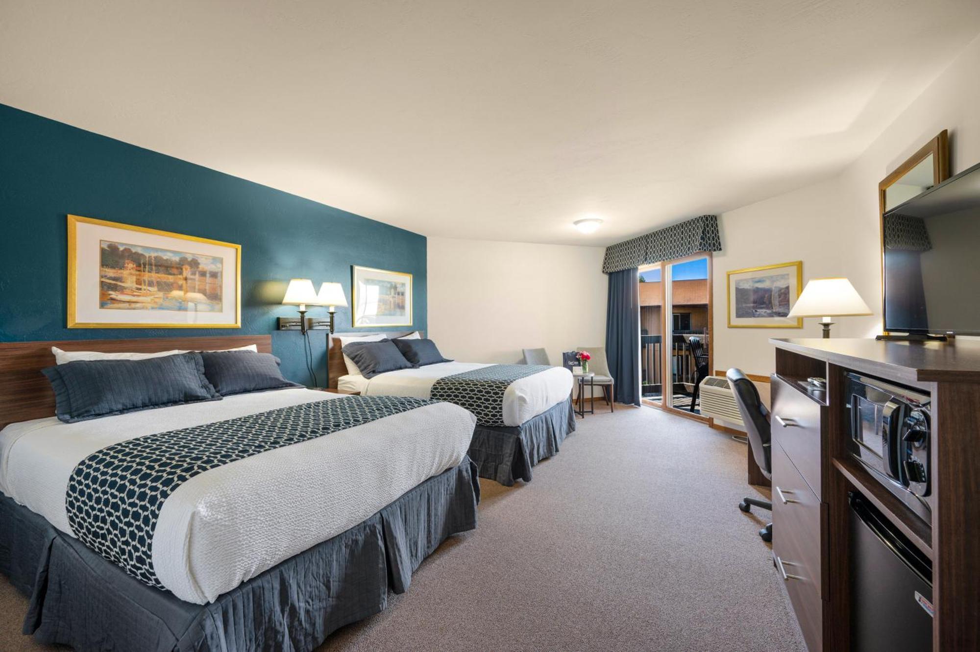 Pine Grove Resort Ephraim Exterior photo